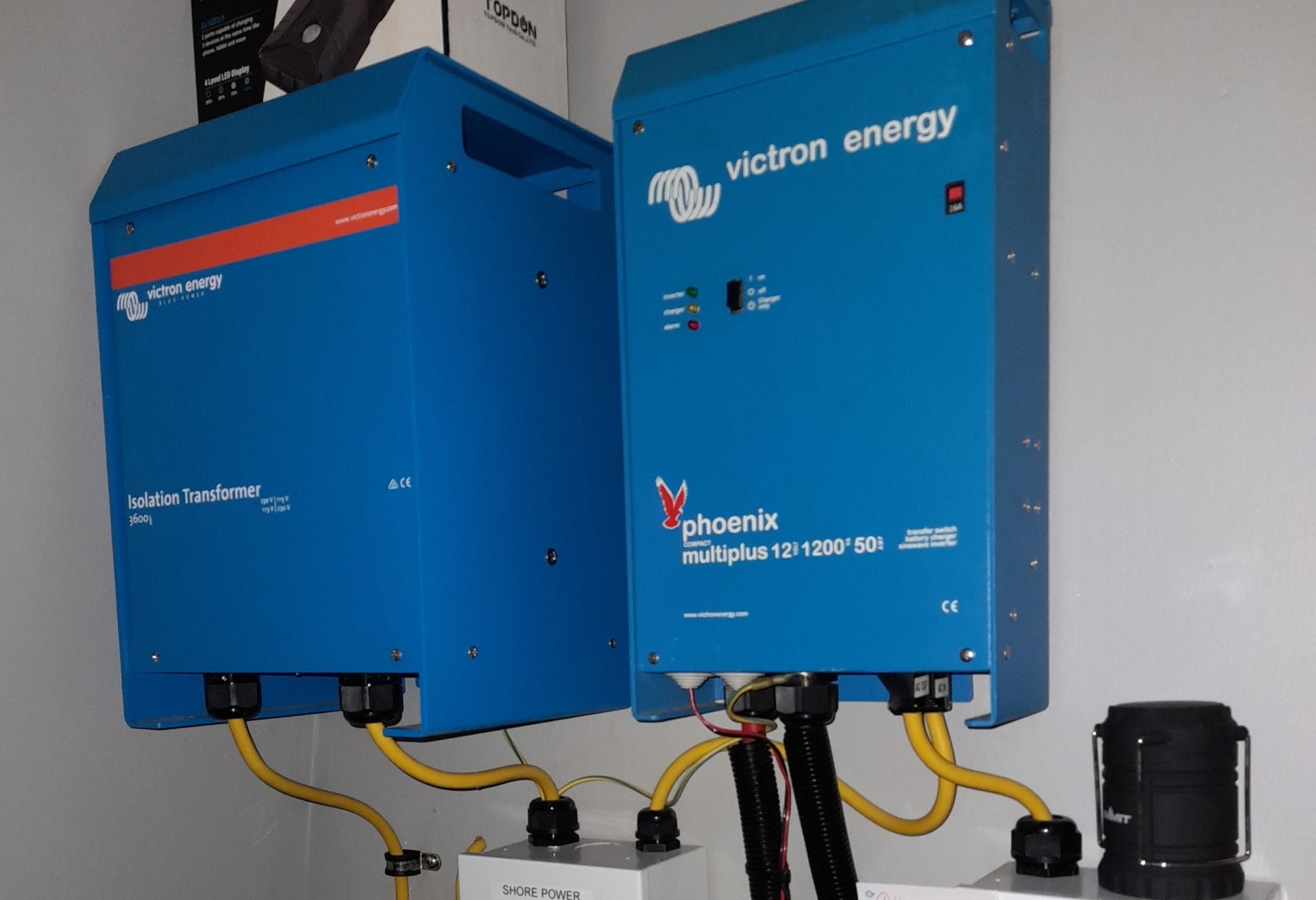 0915-Victron-inverter-1