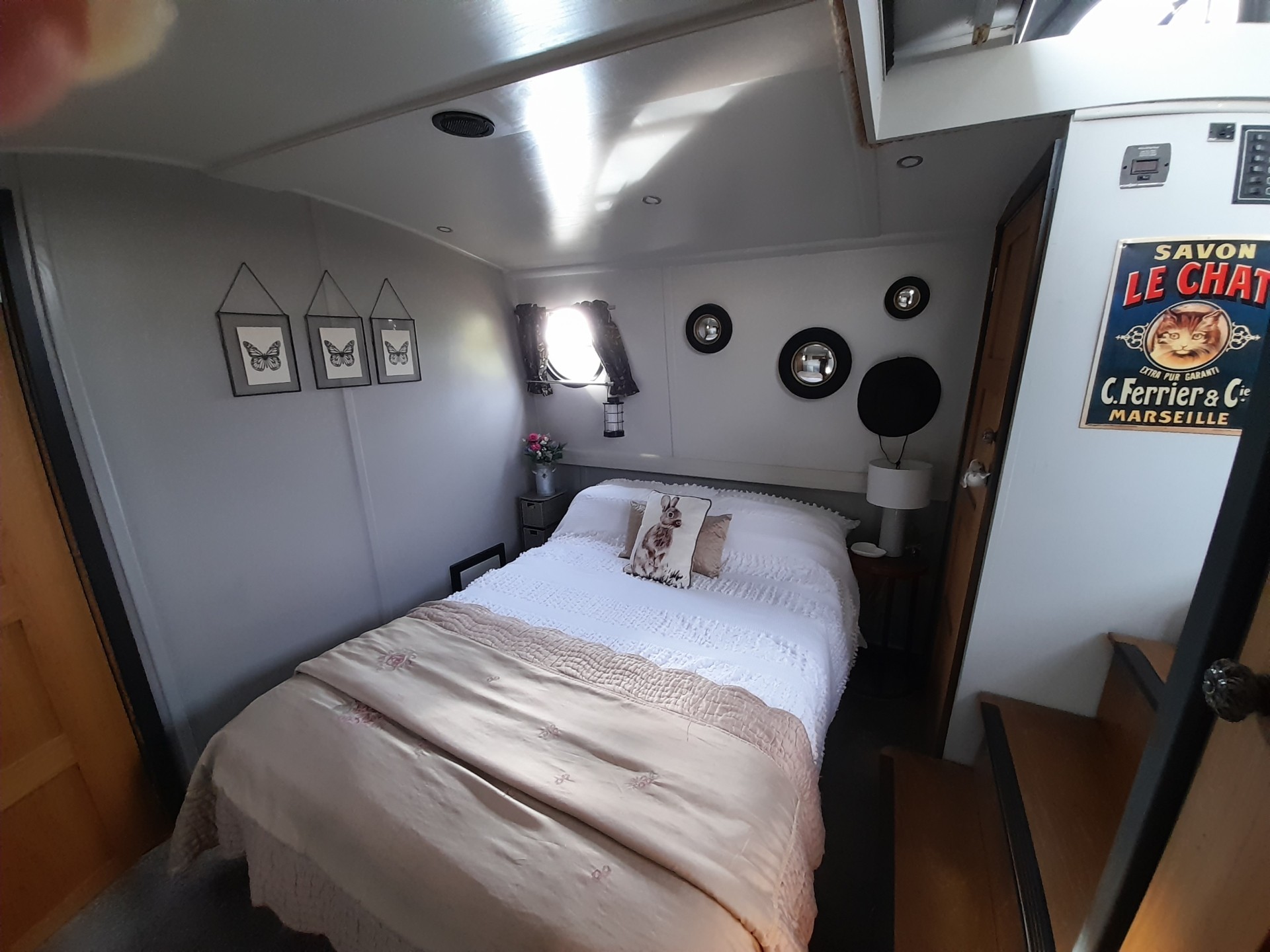 097-bedroom-2
